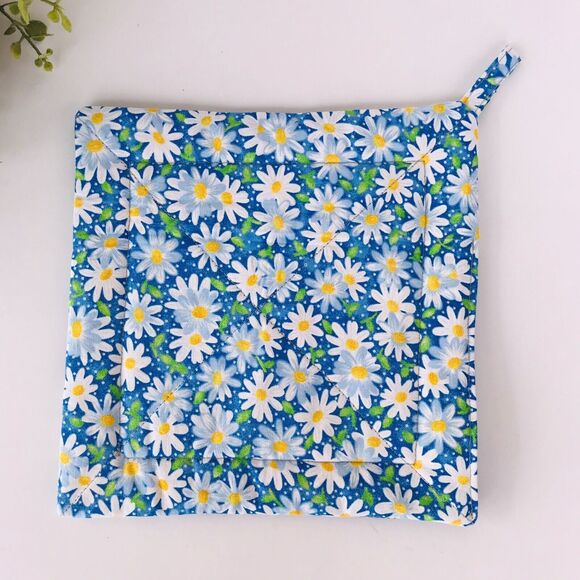 Handmade Potholder, Mitt, Finger Hotpad Set, Gift  Set, Blue Daisy Print - Picture 2 of 11